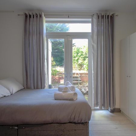 Double Modern Studio London Apartment Exterior photo